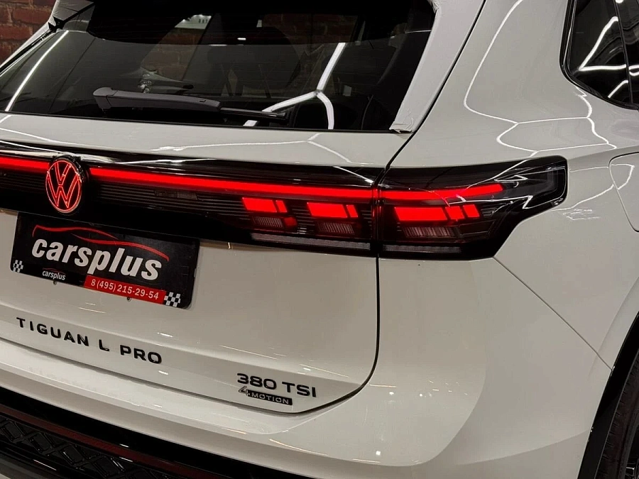 Volkswagen Tiguan, 2025г., полный привод, робот