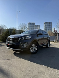Kia Sorento, 2016г., полный привод, автомат