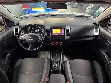 Mitsubishi Outlander, 2011г, полный привод, вариатор