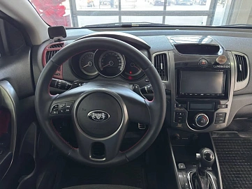 Kia Cerato, 2010г, передний привод, автомат