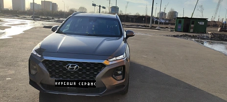 Hyundai Santa Fe, 2019г, передний привод, автомат