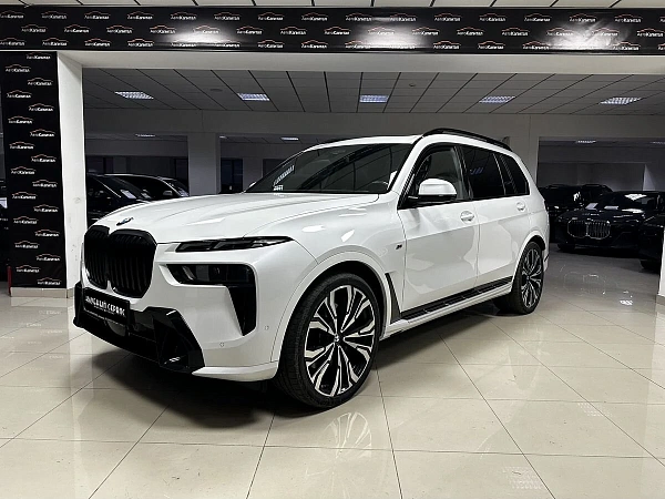 BMW X7, 2023г., полный привод, автомат