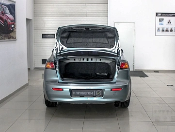 Mitsubishi Lancer, 2010г, передний привод, механика