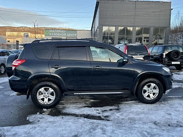 Toyota RAV4, 2011г, полный привод, автомат