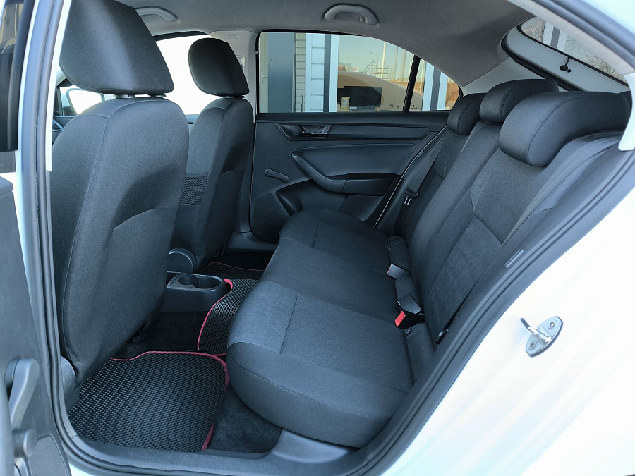 Skoda , 2019г., передний привод, механика