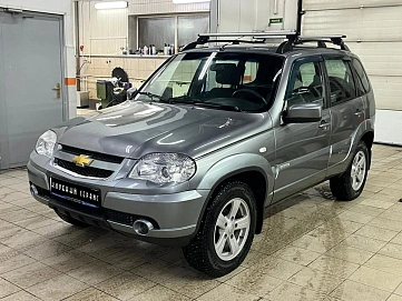 Chevrolet Niva, 2016г, полный привод, механика