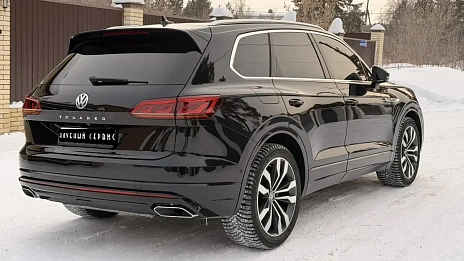 Volkswagen Touareg, 2018г, полный привод, автомат