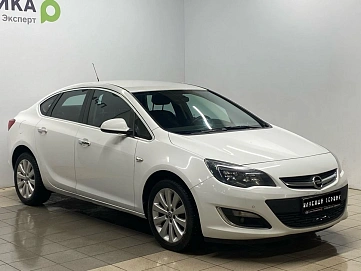 Opel Astra, 2013г, передний привод, автомат