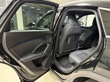 Audi Q5 Sportback, 2025г, полный привод, робот