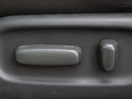 Toyota Avensis, 2006г, передний привод, автомат