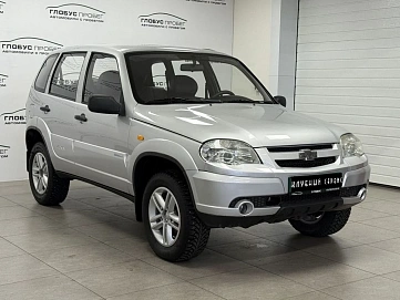 Chevrolet Niva, 2010г, передний привод, механика
