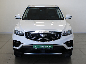 Geely Atlas Pro, 2023г, передний привод, автомат