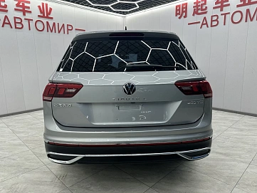 Volkswagen Tiguan, 2022г, передний привод, робот