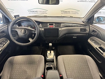 Mitsubishi Lancer, 2003г, передний привод, автомат