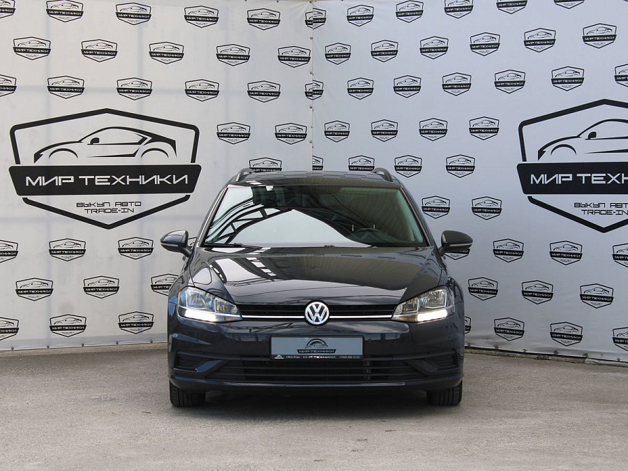 Volkswagen Golf, 2019г., передний привод, механика