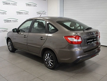 Lada (ВАЗ) Granta, 2019г, передний привод, механика