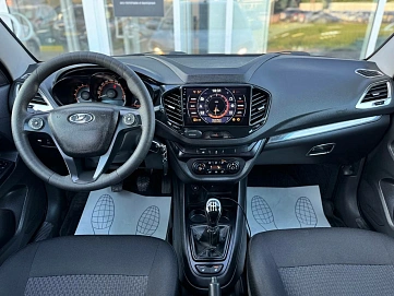 Lada (ВАЗ) Vesta, 2019г, передний привод, механика