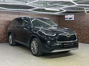 Toyota Highlander, 2025г, полный привод, автомат