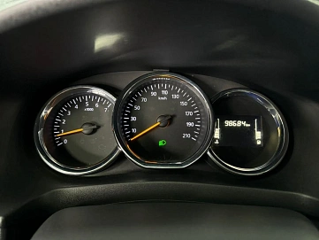 Renault Logan, 2020г, передний привод, механика