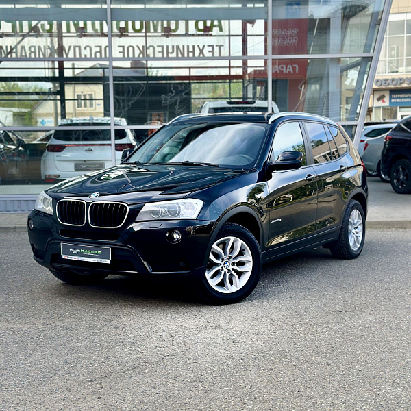 BMW , 2011г., передний привод, автомат