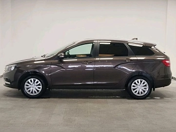 Lada (ВАЗ) Vesta, 2019г, передний привод, механика