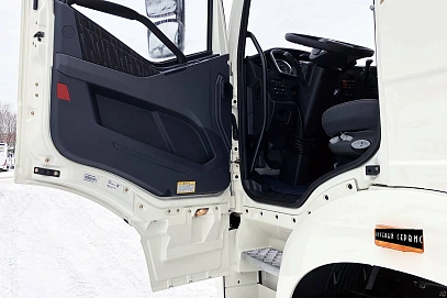 FAW J6 CA4250, 2023г, Механическая