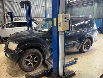 Mitsubishi Montero, 2002г, полный привод, автомат