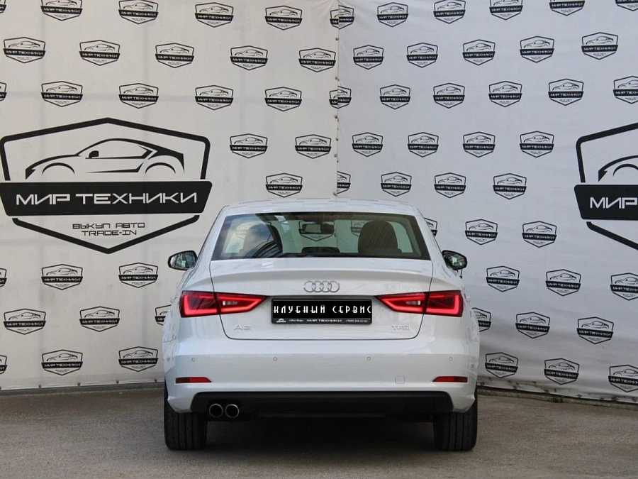 Audi A3, 2016г., передний привод, робот