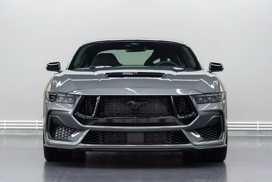 Ford Mustang, 2023г., задний привод, механика