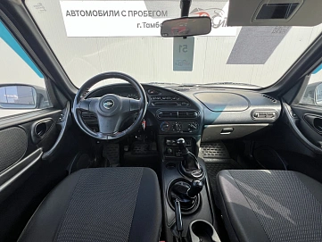 Chevrolet Niva, 2013г, полный привод, механика