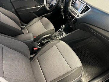 Hyundai Solaris, 2019г, передний привод, автомат