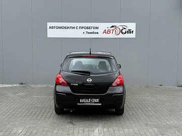 Nissan Tiida, 2011г, передний привод, автомат