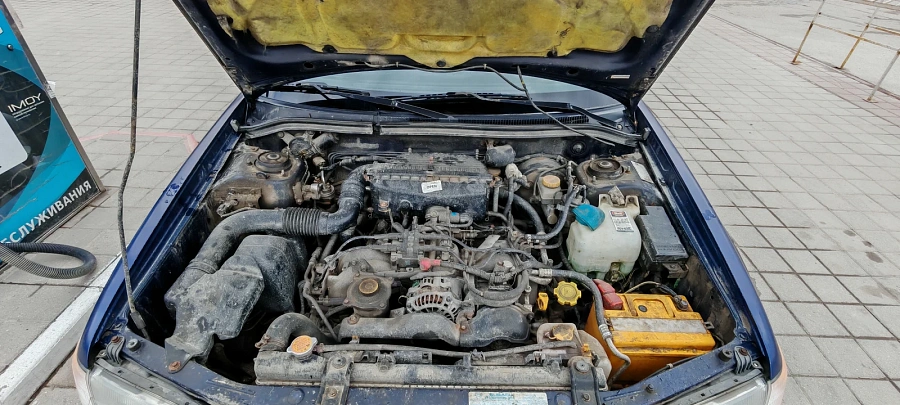 Subaru Forester, 2000г., полный привод, механика