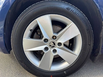 Skoda Octavia, 2016г., передний привод, робот