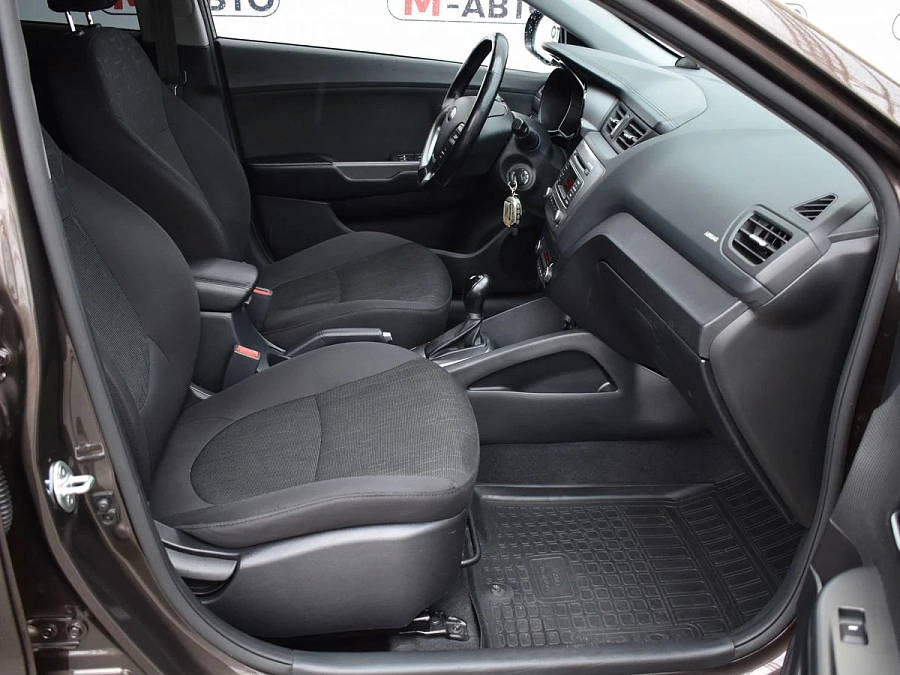 Kia Rio, 2017г., передний привод, автомат