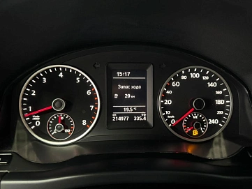 Volkswagen Tiguan, 2011г, полный привод, механика