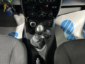 Nissan Terrano, 2018г, передний привод, механика