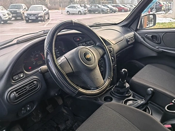 Chevrolet Niva, 2013г, полный привод, механика