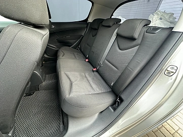 Peugeot 308, 2011г, передний привод, механика