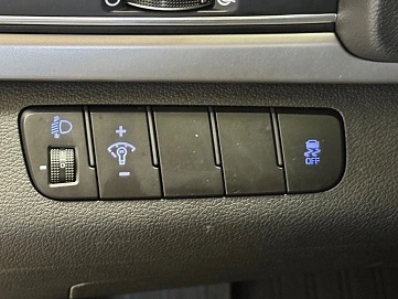 Hyundai Elantra, 2016г, передний привод, автомат