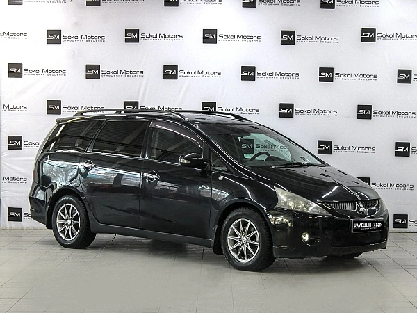 Mitsubishi Grandis, 2006г., полный привод, автомат
