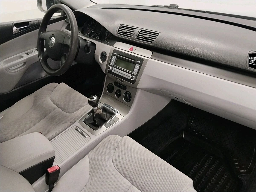 Volkswagen Passat, 2007г., передний привод, механика