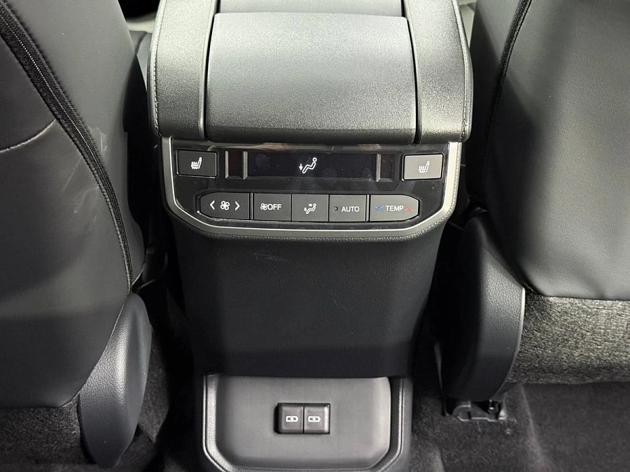 Toyota Highlander, 2025г., полный привод, автомат