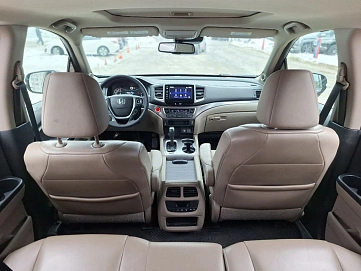 Honda Pilot, 2015г, полный привод, автомат