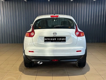 Nissan Juke, 2012г, передний привод, вариатор