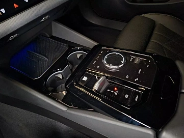 BMW 5 серии, 2023г, полный привод, автомат