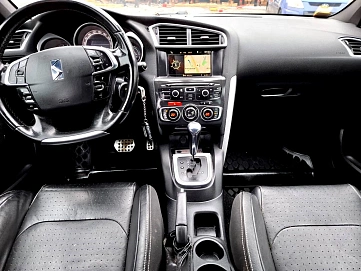 Citroen DS4, 2012г, передний привод, автомат