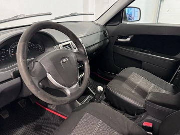 Lada (ВАЗ) Priora, 2013г, передний привод, механика