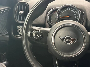 Mini , 2020г., передний привод, робот