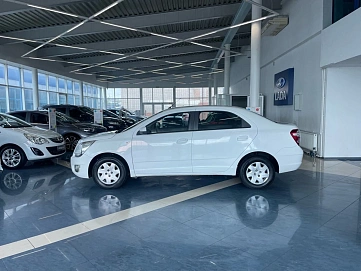 Chevrolet Cobalt, 2013г, передний привод, механика
